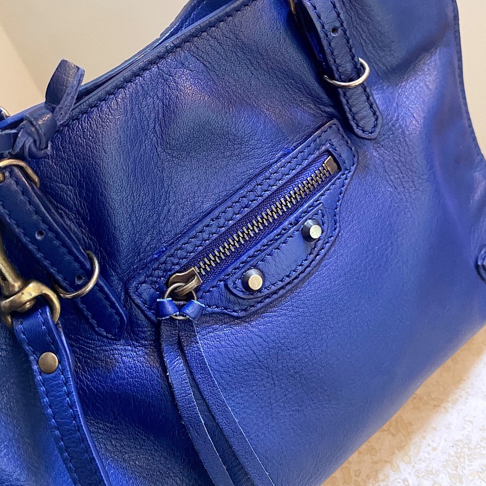 Balenciaga Mini Papier A4 Tote Bag - Picture 9 of 12